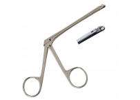 Конхотом с круглым отверстием ушной